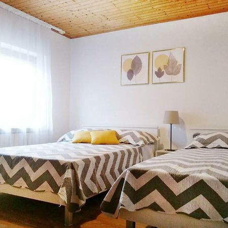 Apartments Saraden Vodice Luaran gambar