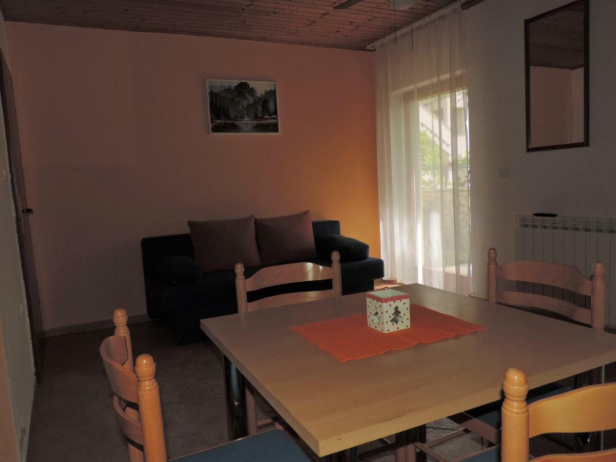 Apartments Saraden Vodice Luaran gambar