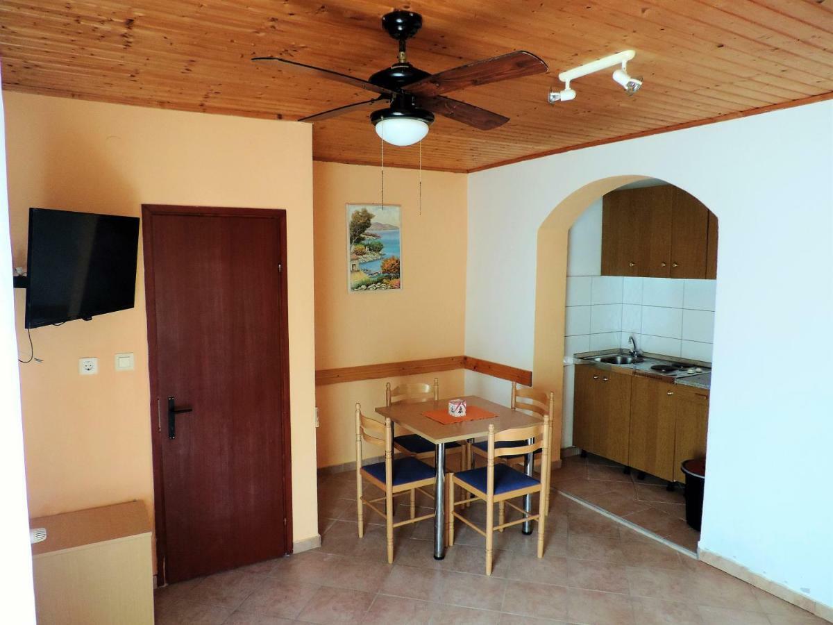 Apartments Saraden Vodice Luaran gambar